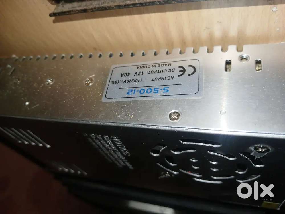 Stereo with speakers