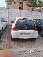 Honda Brio 2012