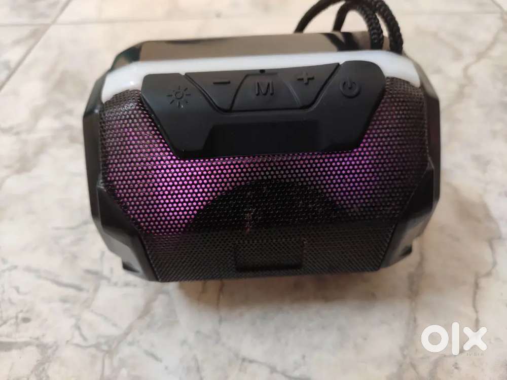 SSBRIGHT Speaker Bluetooth, Fm radio, Sd card,USB Port All Support