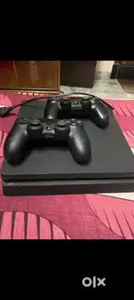 PS4 slim excellent condition
