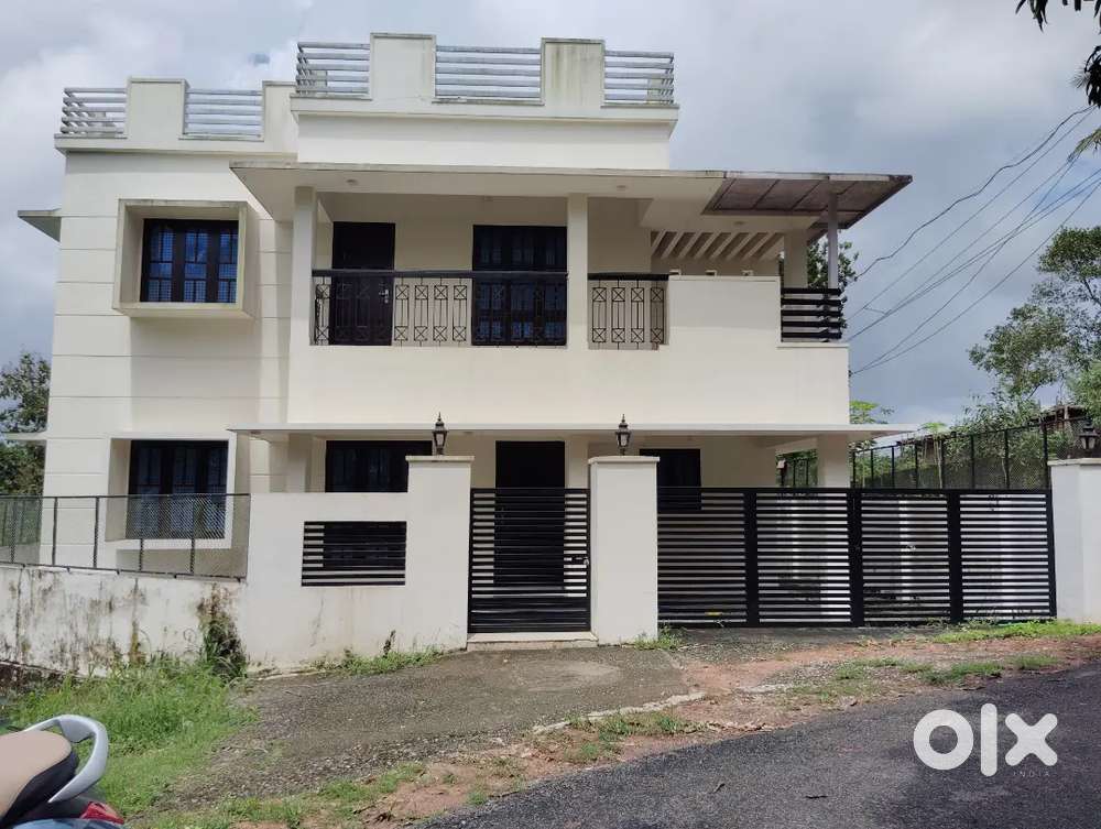 House for rent at chandavila, double store with 4 attached room