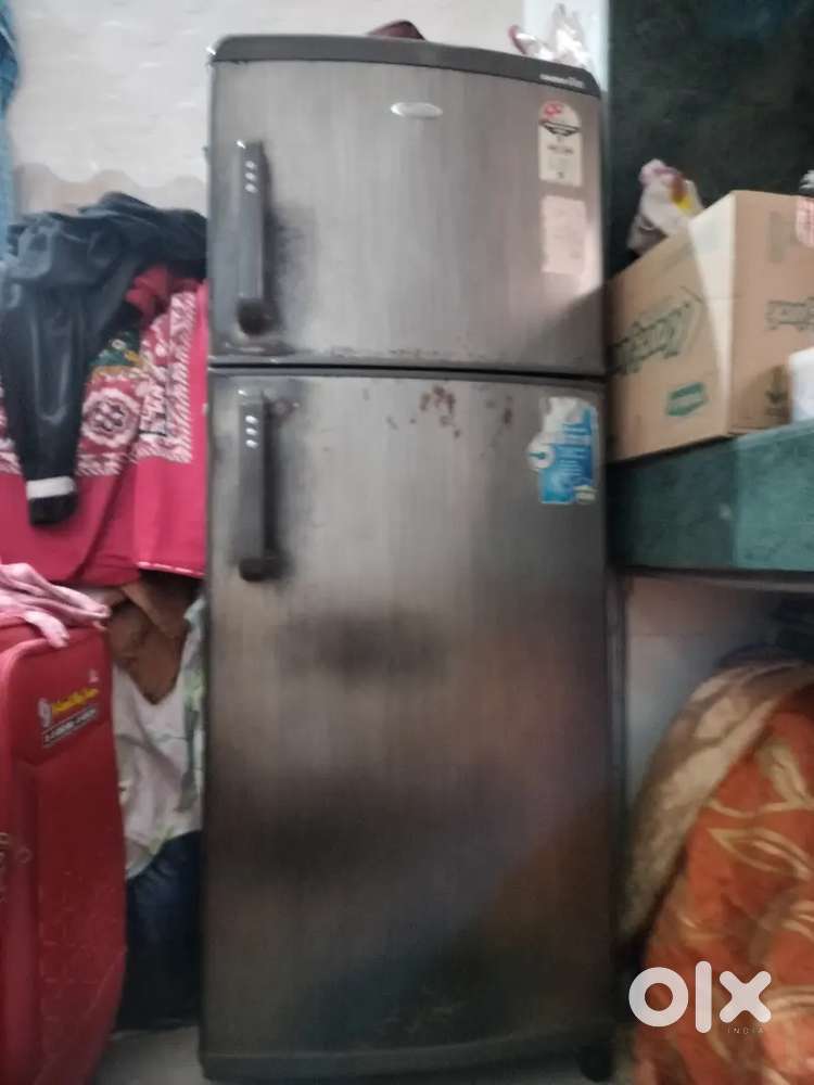 Whirlpool double door refrigerator