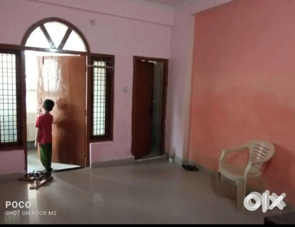 Only single room for student or working men