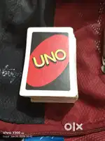 Uno cards  game play