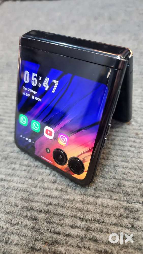 Moto razr 40 ultra Good condition