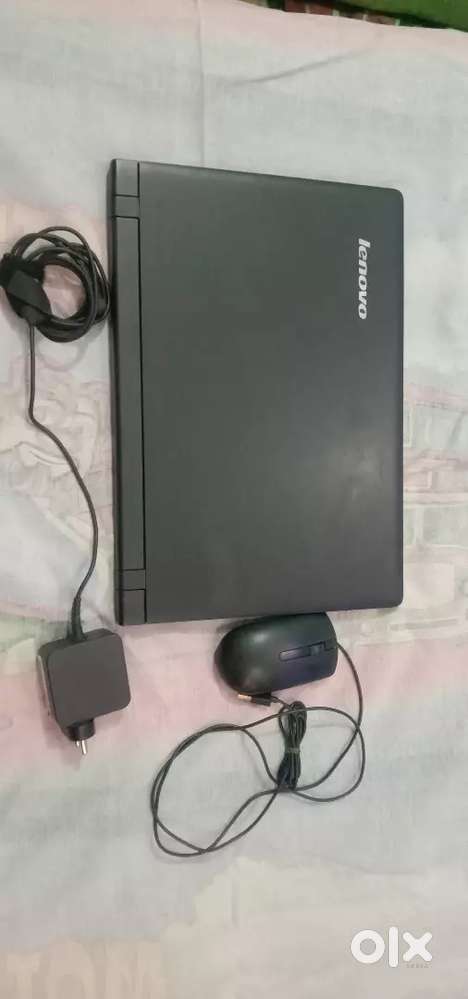 Lenovo laptop 4/256 for sale charger mouse and beg