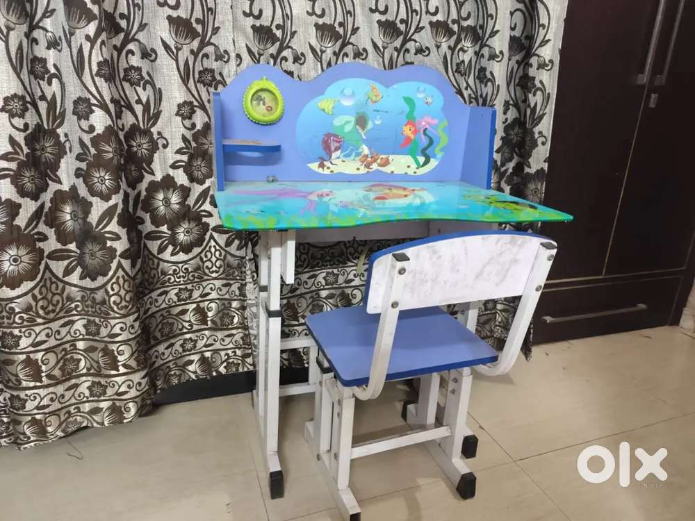 Cartoon designed Study table
