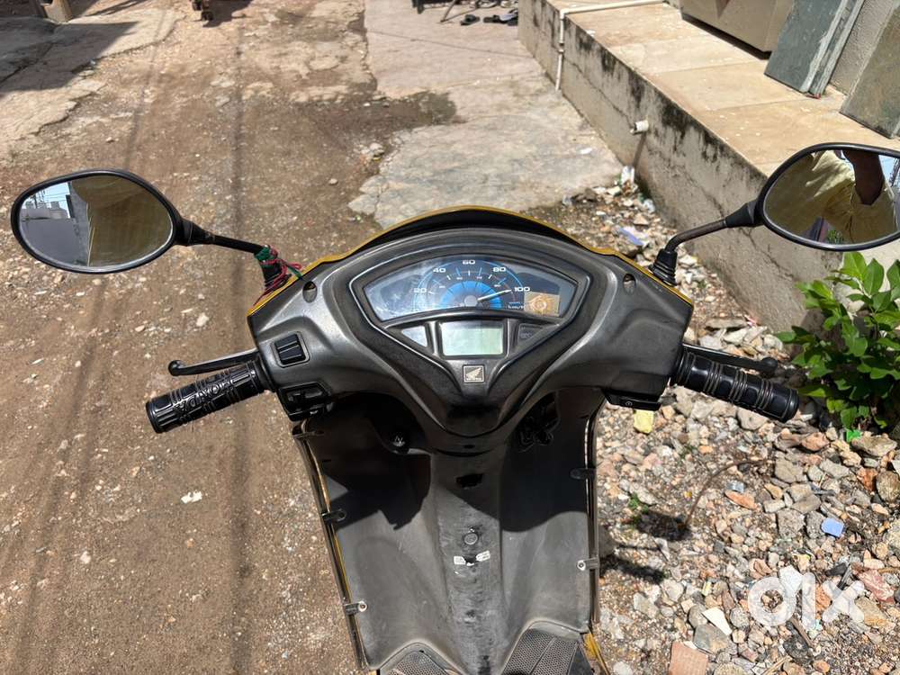 Activa 5g good vondition