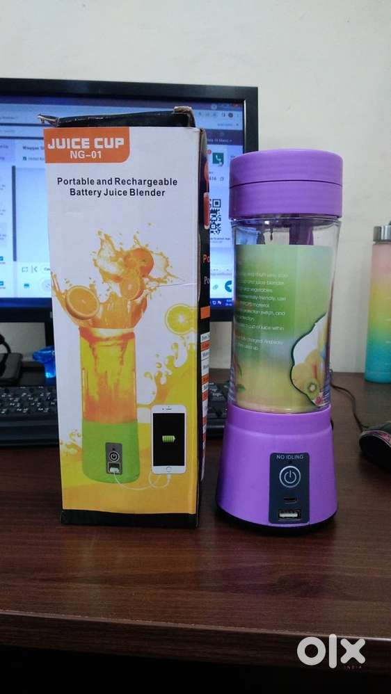 Mini juicer