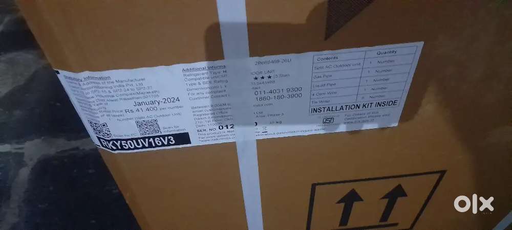 New Daikin AC. 1.5 Ton