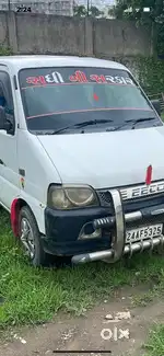 Maruti Eeco 2018 model petrol n cng with two brand new tyres
