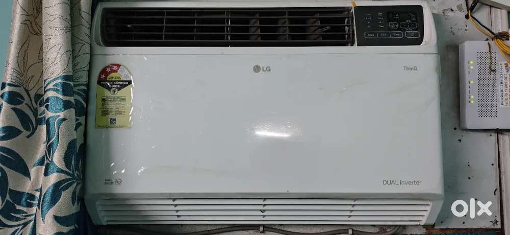 Lg window ac 1.5 ton inverter 6 month old