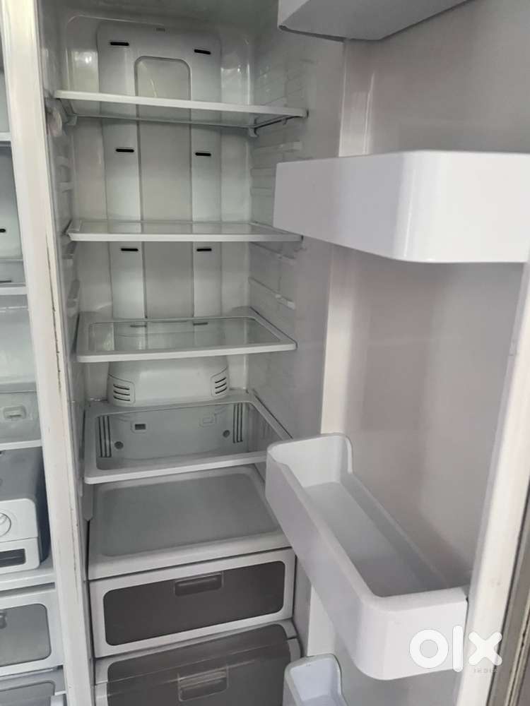 Samsung double door refrigirator