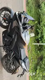 Pulsar rs 200