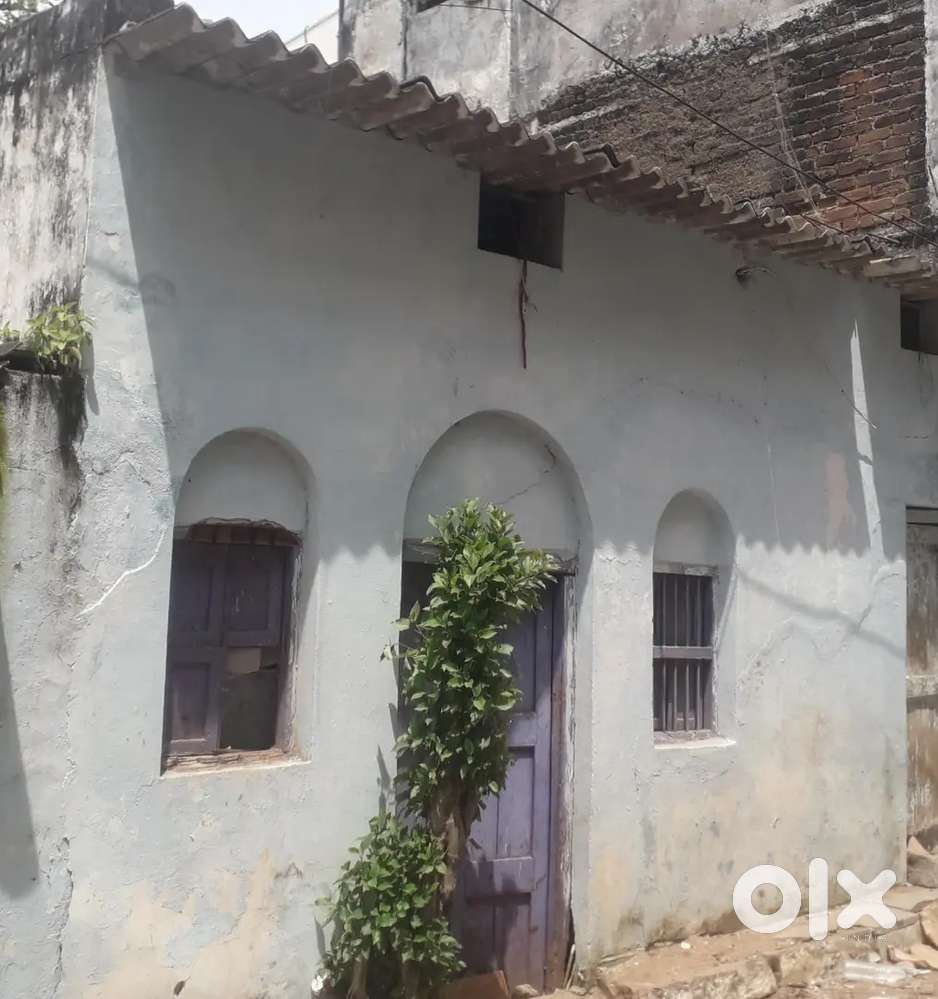 Registered Independent House.