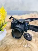Canon EOS 700D DSLR Camera with Lense 18-55mm