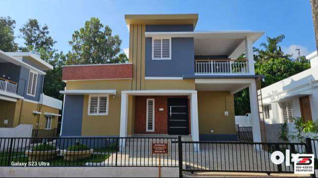 3 BHK house for sale in Ottapalam, Palakkad