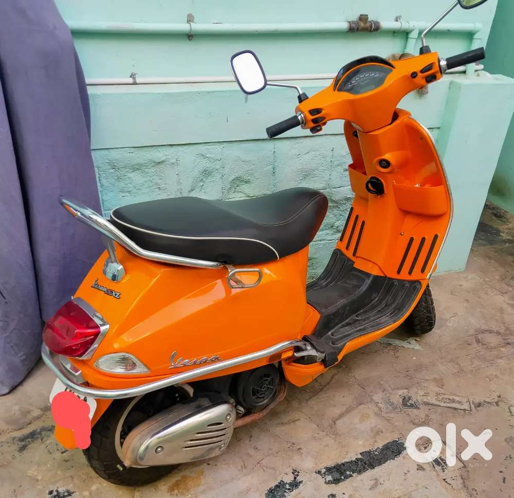 Very good maintenance & look like new  VESPA SXL 150 CC URGENT SALE.