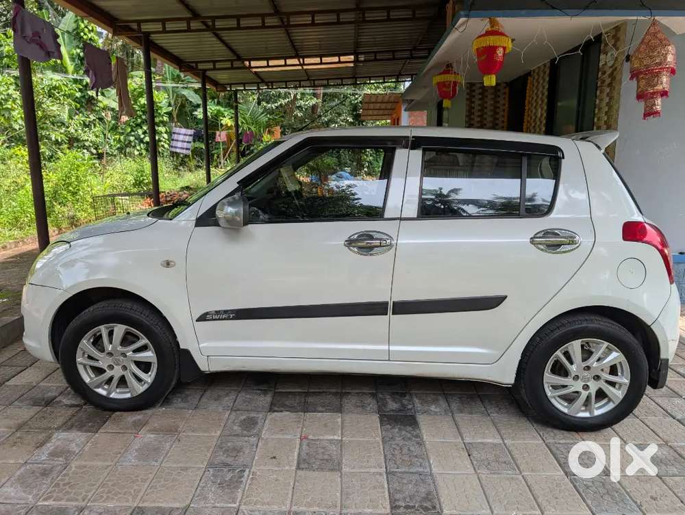 Maruti Suzuki Swift 2011 Petrol Good Condition