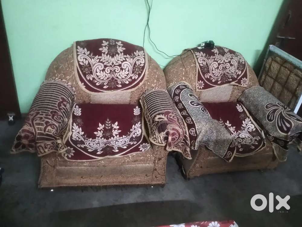 Sofa set at minimum price