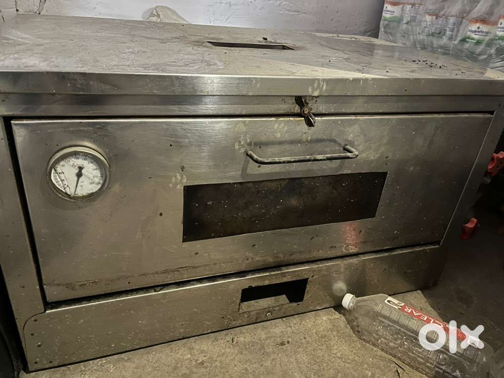 Pizza oven