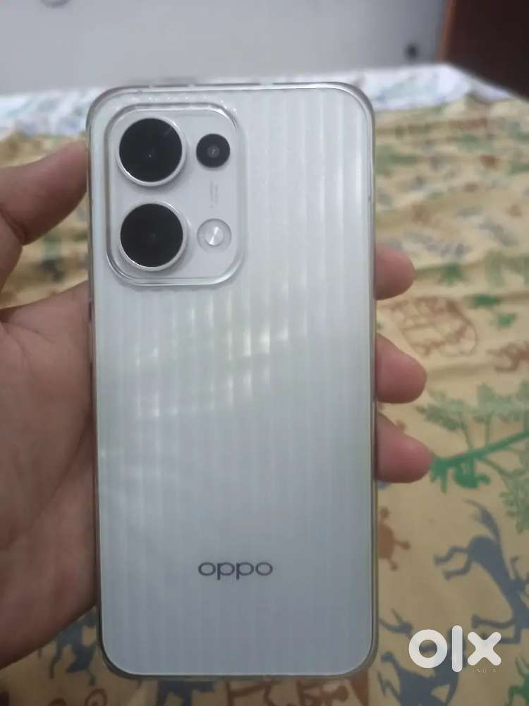 Oppo reno 13