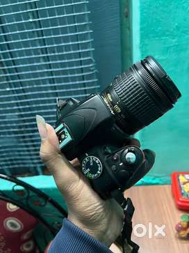 Nikon 3300D DSLR camera body with 18-55mm lens 32gb/ 1 battery 1 bag