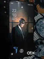 Oppo f17 6g ram 128gb storage in display fingerprint.