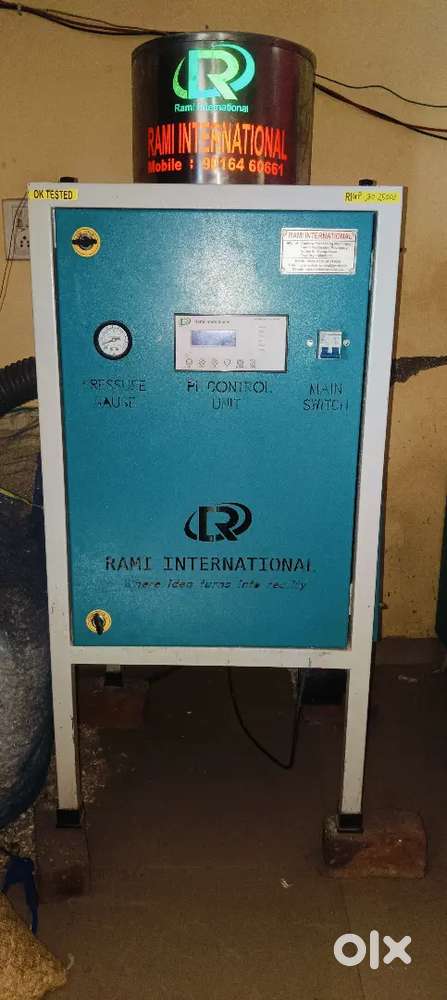 Lahsun chhilne ki machine