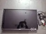 LG's Branded 32-inches LED.Tv sale rear.used Non smart