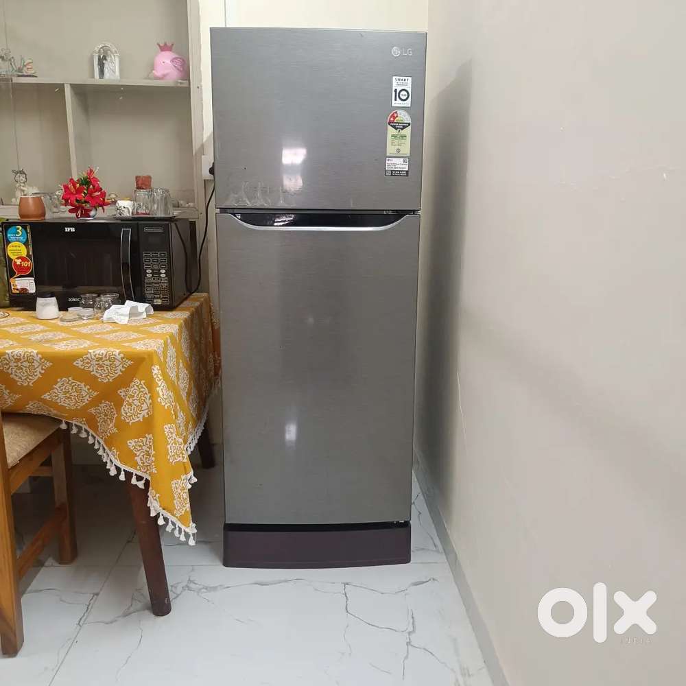 LG Double door Fridge, under warranty