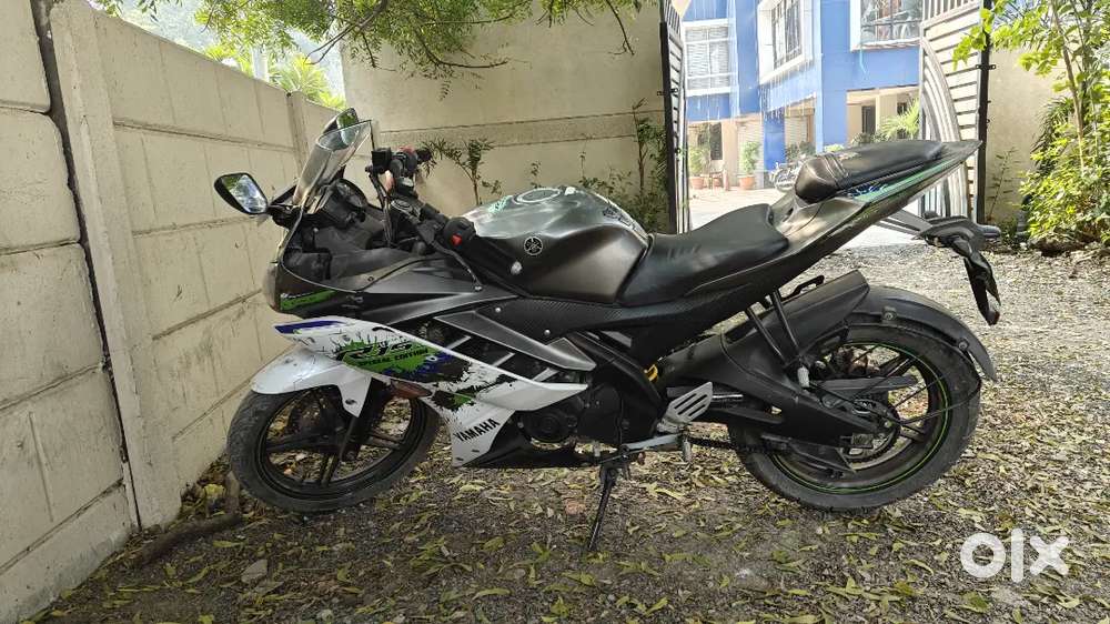 Yamaha R15 special edition upgraded