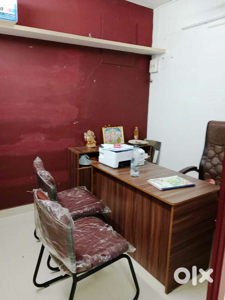 Office space for Rent @ Shanthi Colony !