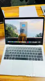 Apple 1708