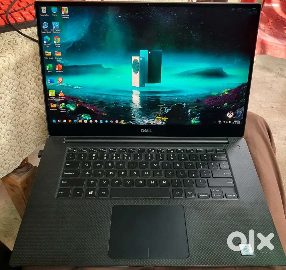 Dell Precision 5540 i7  32GB RAM  1TB SSD  4K Touch Amoled Display