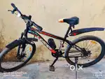 Dual disc brake bicycle