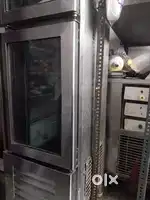 Steel ka fridge hai  electricity bahut kam leta hai