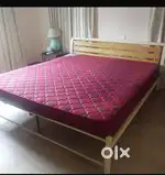 King size metal made bed for sale with mattess in best condition