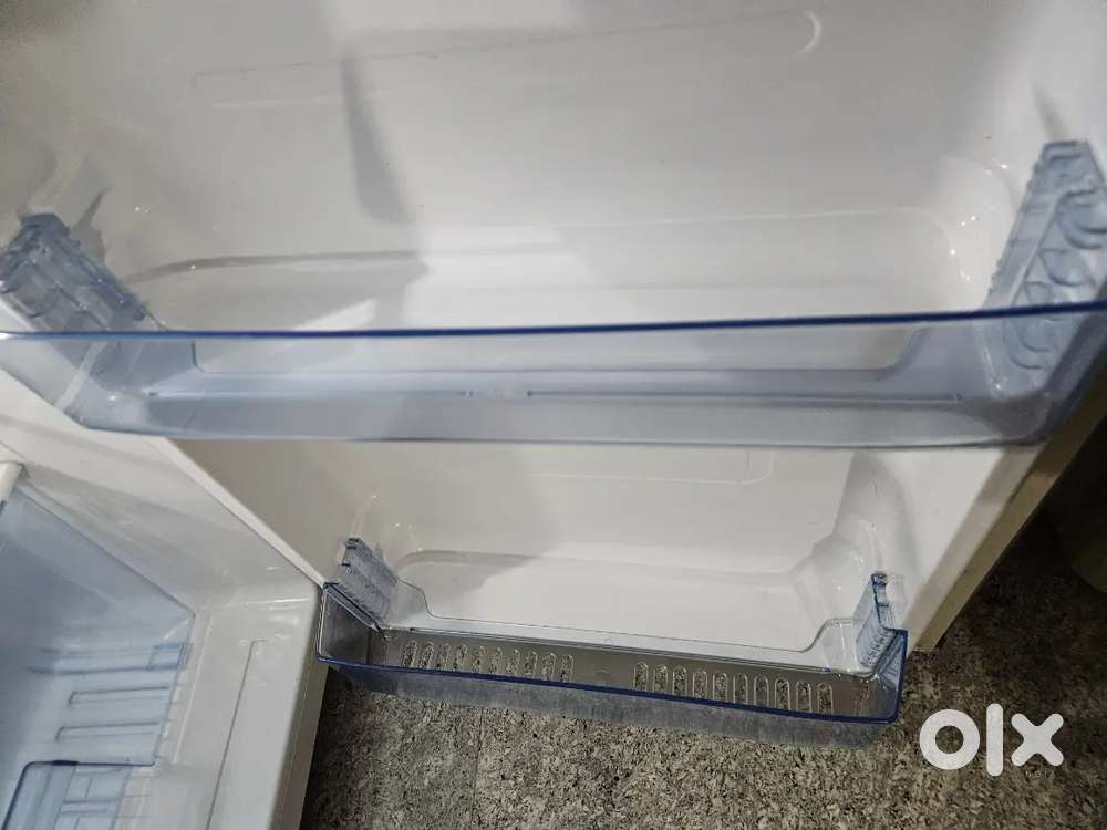 1year old Refrigerator for sale