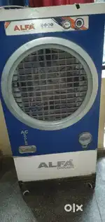Brand new cooler with stand