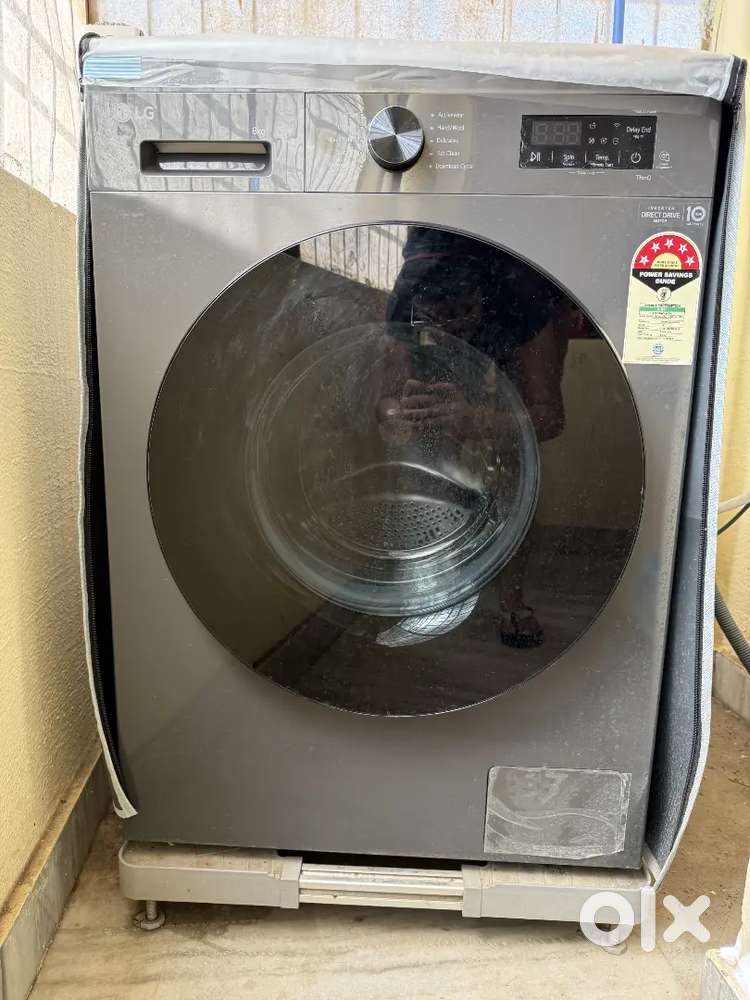 LG 8 kg Front Load washing machine