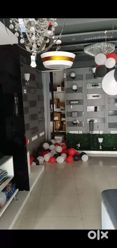 Rashbehari Avenue On main road 700 sft showroom space rent @ 80000/