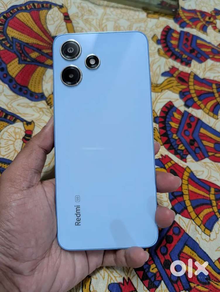 Redmi 12 5G ,6GB Ram 128 Gb Memory