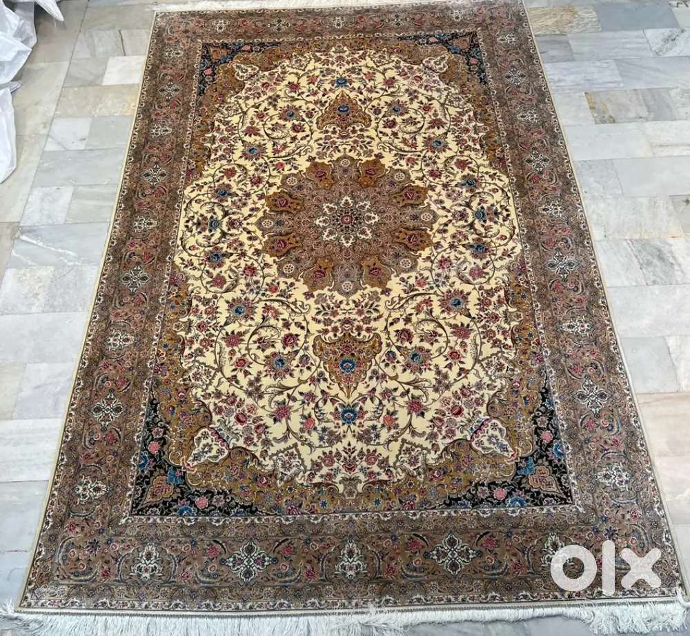 Kashmiri Carpets and Shawls