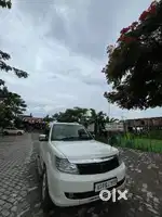 Tata Safari Storme VX, 2015, Petrol