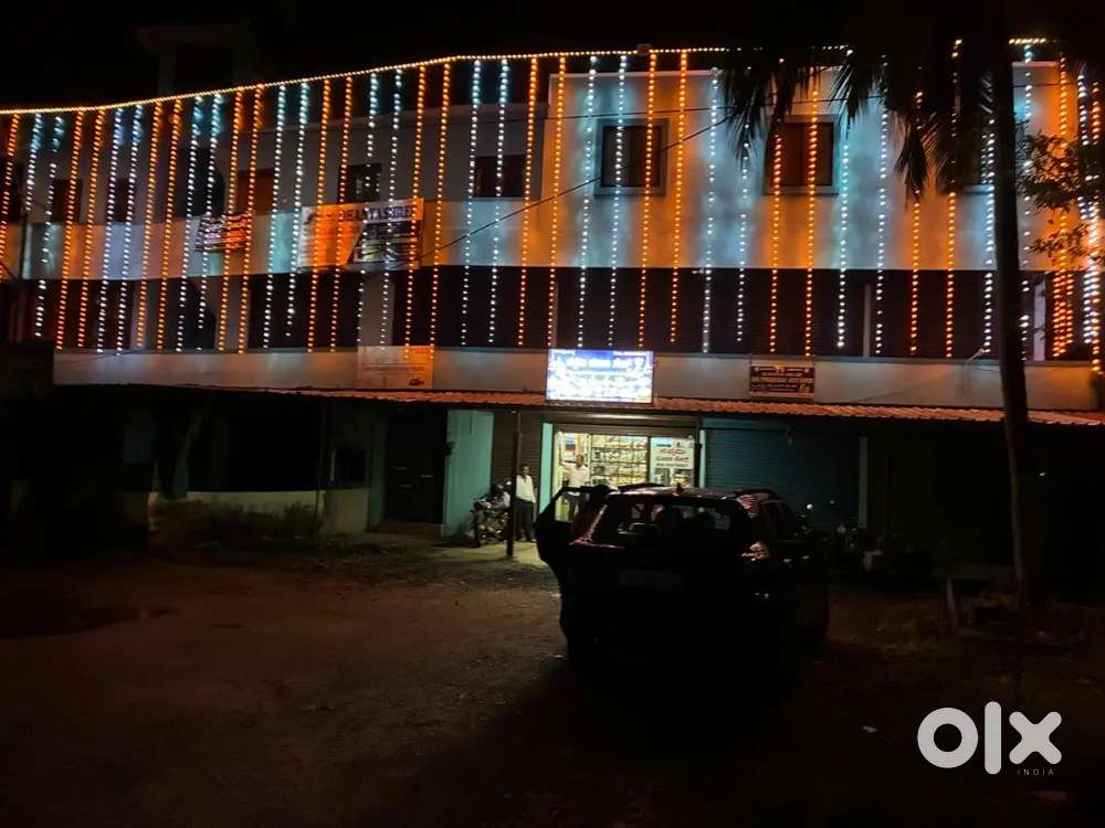 Highway facing shops and room available for rent