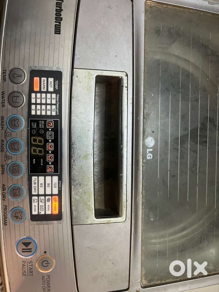 LG TurboDrum washing machine with multiple options