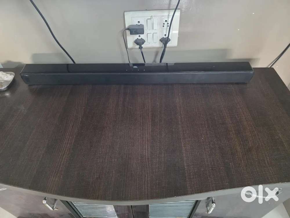 JBL soundbar with custom amplifier