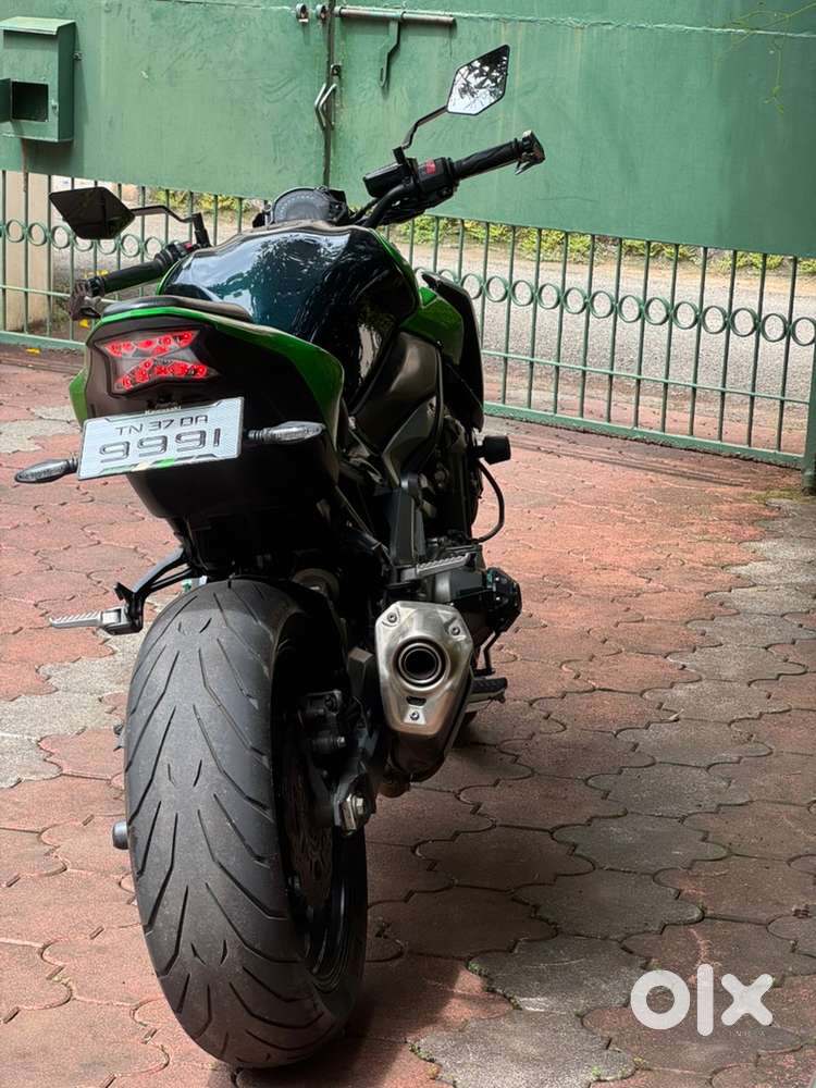 Kawasaki Z900 – Emerald Green  Fully Loaded  Immaculate Condition