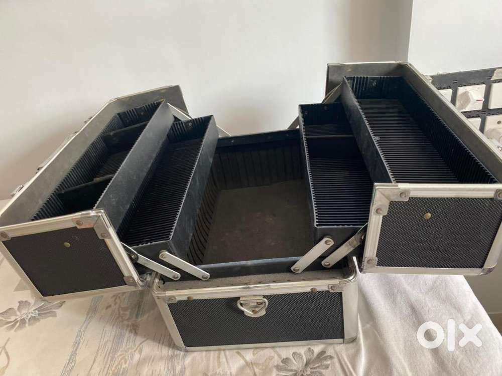 BIG SIZE MAKEUP VANITY